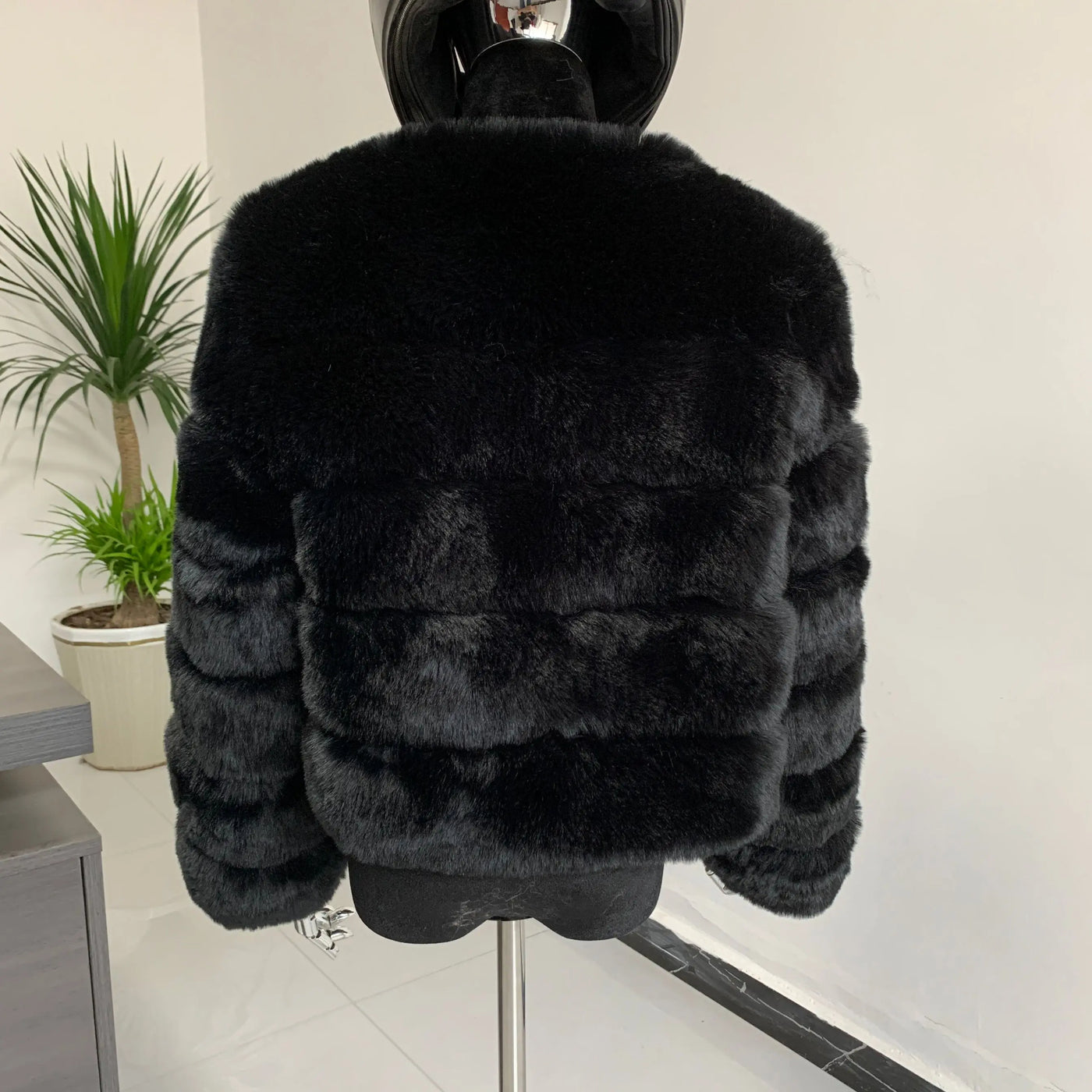 Winter coat for faux fur coat women new outerwear Fox fur short coat Fake fur  jacket furry fluffy jacket luxury woman fur Fake