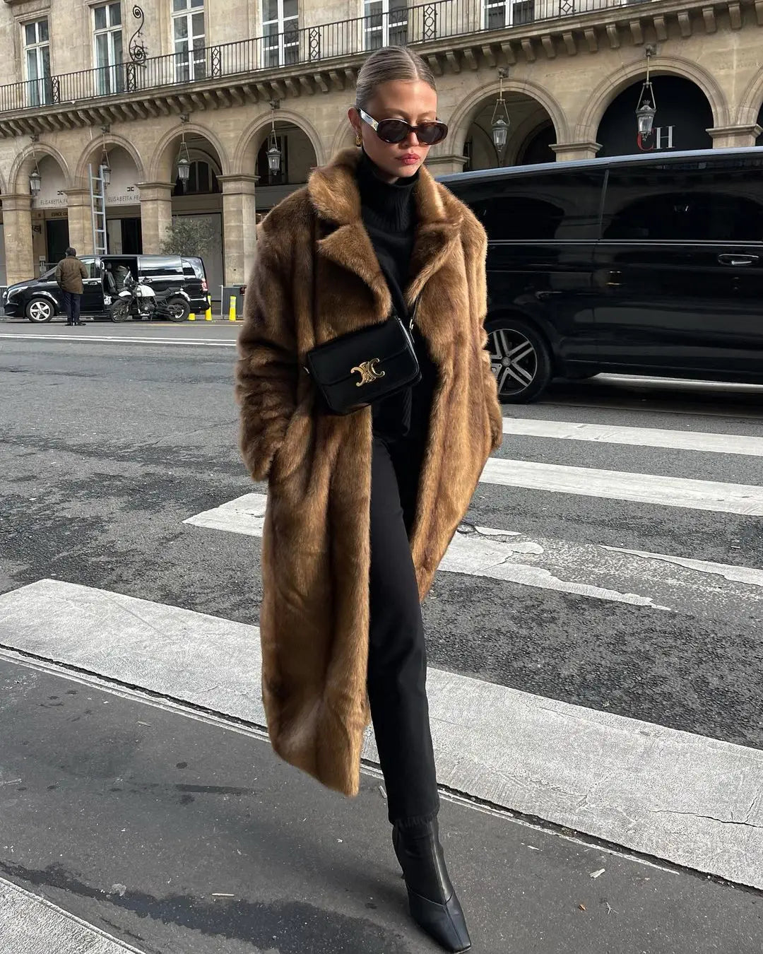 Women's Thick Brown Faux Fur Long Overcoat Fashion Fleece Warm Long Trench Coats Winter Fluffy Plush 2024 New Street Outerwear