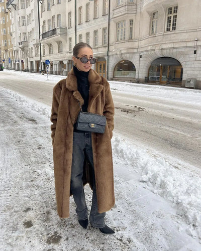 Women's Thick Brown Faux Fur Long Overcoat Fashion Fleece Warm Long Trench Coats Winter Fluffy Plush 2024 New Street Outerwear