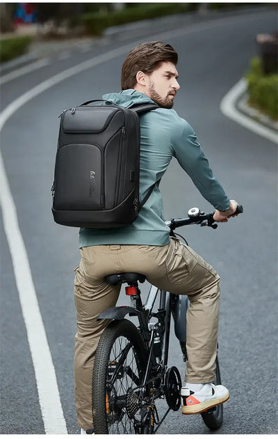 HK New Arrival Spacious Travel Backpack 17.3 inch Laptop Backpack For Men Big Capacity Waterproof Commuting Rucksacks With USB