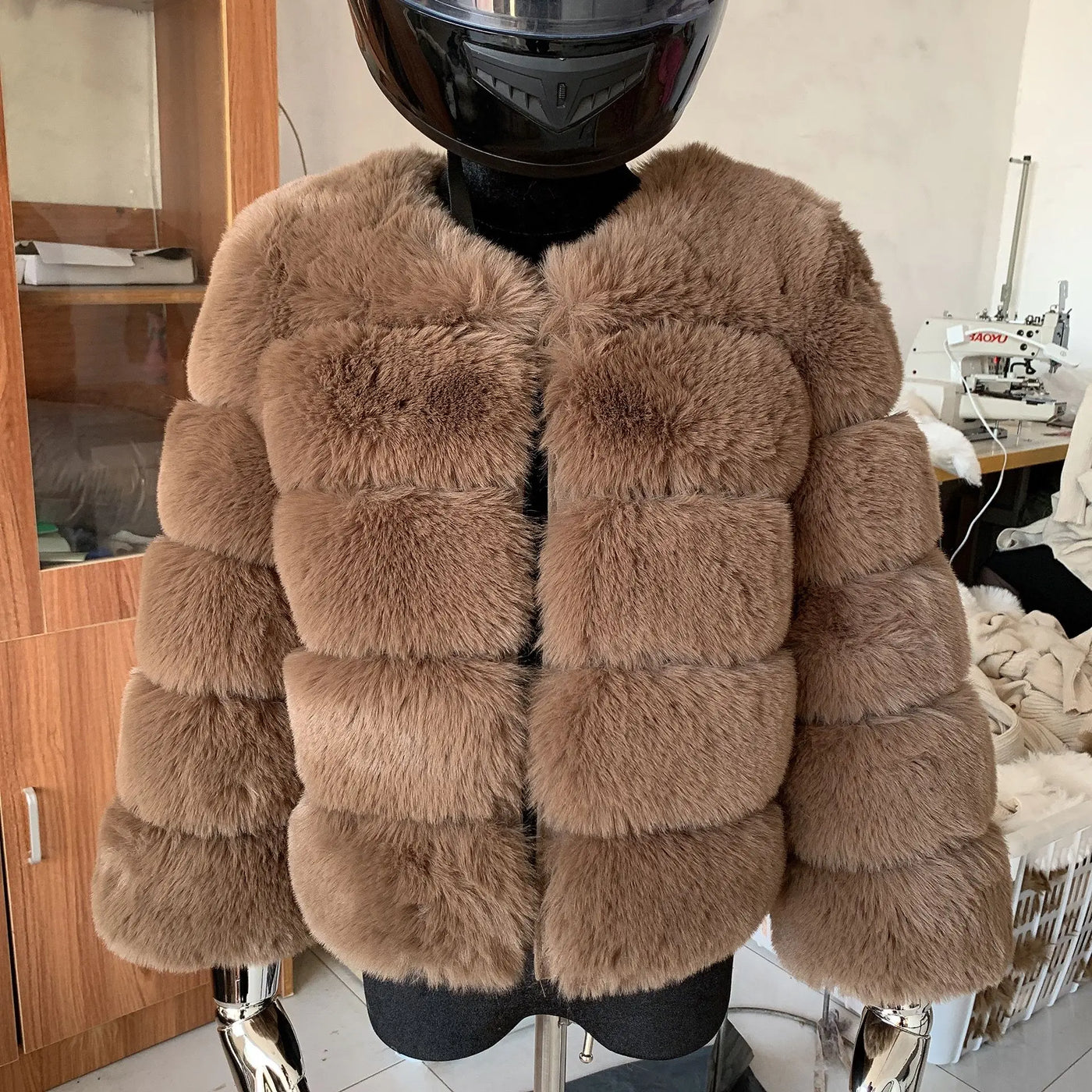 Winter coat for faux fur coat women new outerwear Fox fur short coat Fake fur  jacket furry fluffy jacket luxury woman fur Fake