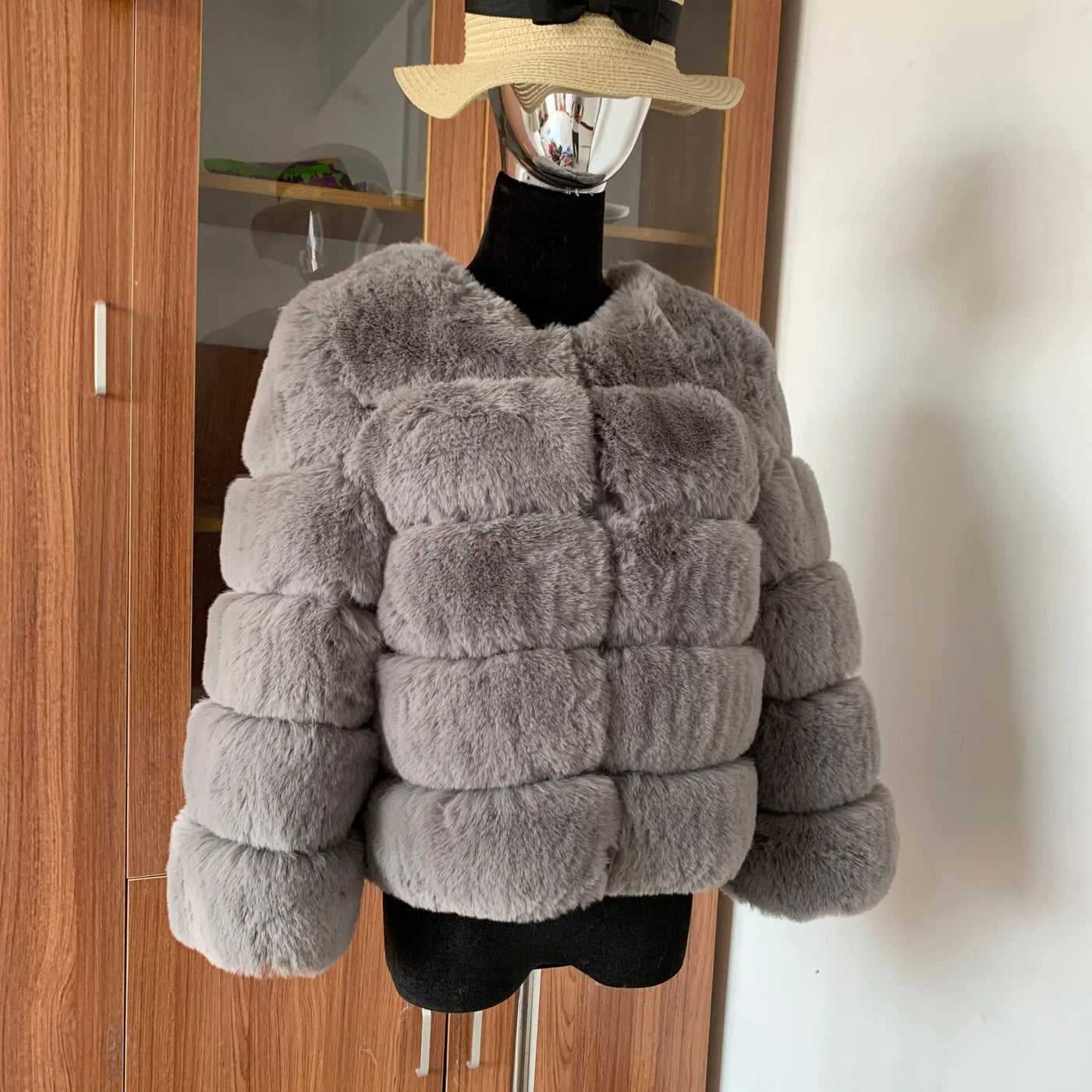 Winter coat for faux fur coat women new outerwear Fox fur short coat Fake fur  jacket furry fluffy jacket luxury woman fur Fake